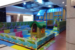 成都市百利玛厨卫中心淘气堡