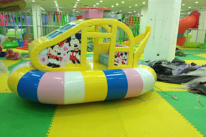 自贡市九鼎百货淘气堡